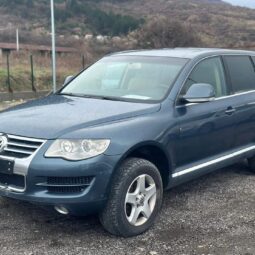 Автомобил на части-Vw touareg 12/2007g 2.5tdi r5 174 коня BPE