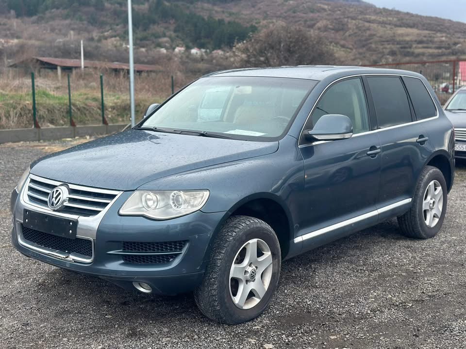 Автомобил на части-Vw touareg 12/2007g 2.5tdi r5 174 коня BPE