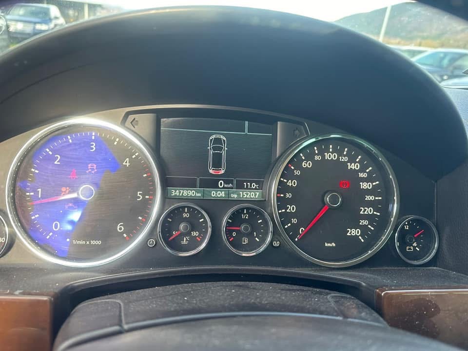 Автомобил на части-Vw touareg 12/2007g 2.5tdi r5 174 коня BPE - Image 9